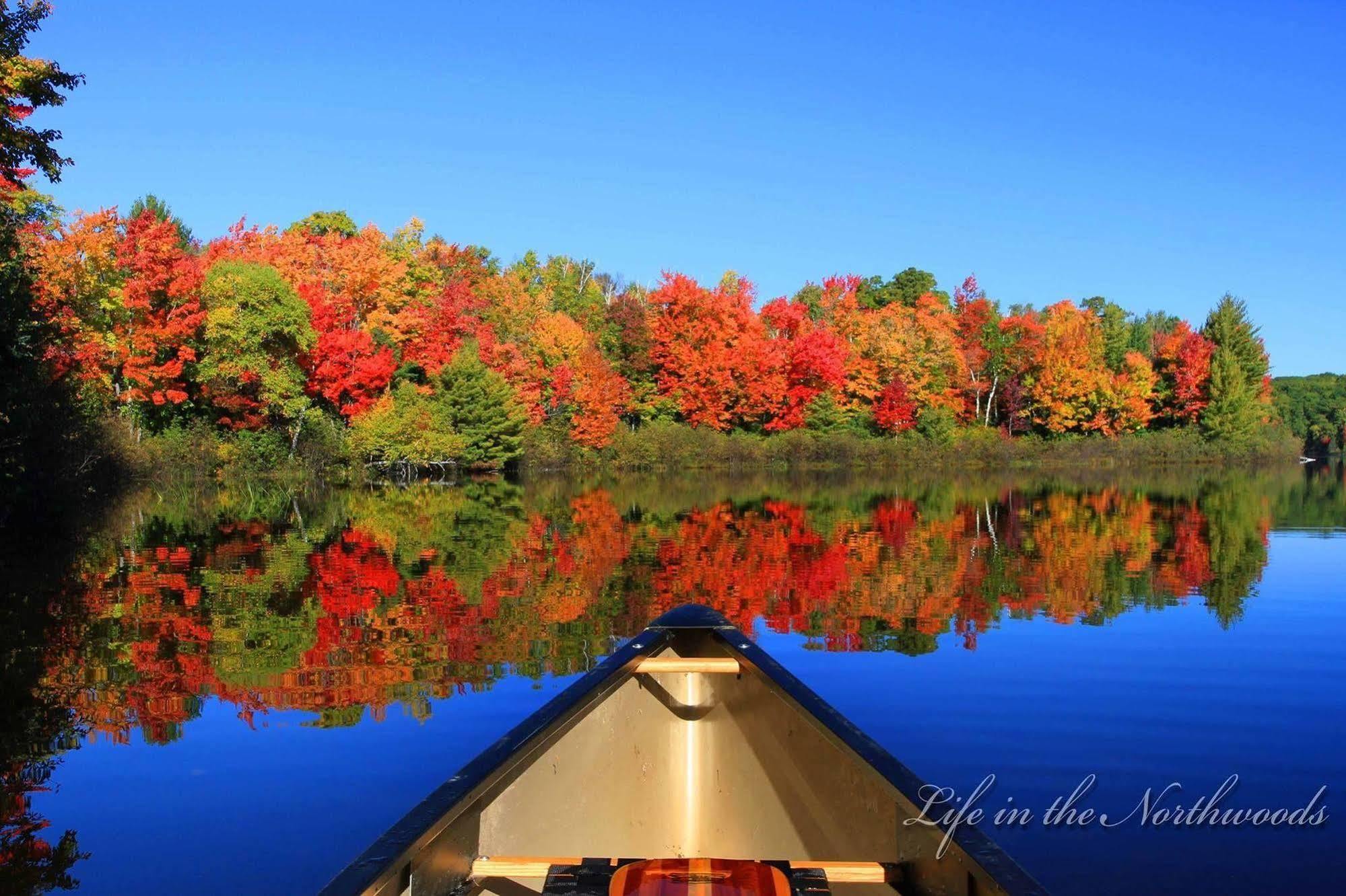 Chicaugon Lake Inn Гаастра Екстер'єр фото