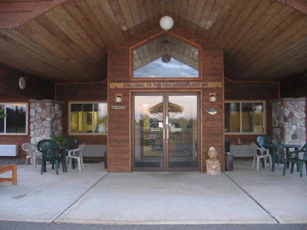 Chicaugon Lake Inn Гаастра Екстер'єр фото